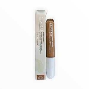 Clinique Even Better All-Over Concealer + Eraser - WN 122 Clove
